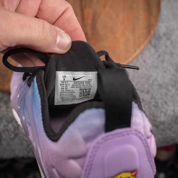 Women's Nike Air VaporMax Plus Size 9 Style DZ5204-500 Color Lilac/Blue/Black - Picture 6 of 10